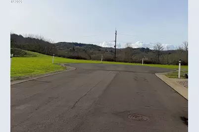 141 River Ridge Ave, Roseburg, OR 97471 - Photo 18