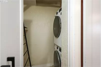 2025 SE Caruthers St #24, Portland, OR 97214 - Photo 12
