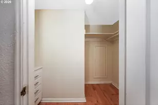 2025 SE Caruthers St, Portland, OR 97214 - Photo 14