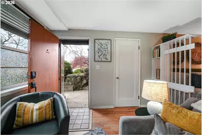 2025 SE Caruthers St #24, Portland, OR 97214 - Photo 2