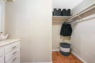 2025 SE Caruthers St, Portland, OR 97214 - Photo 26