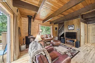 28061 E Mountain View Dr, Welches, OR 97067 - Photo 16