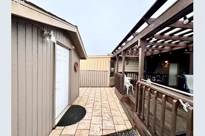 1091 Longridge Dr, Springfield, OR 97478 - Photo 16