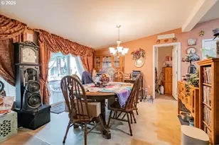 5323 Olympic Cir, Eugene, OR 97402 - Photo 14