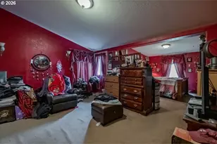 5323 Olympic Cir, Eugene, OR 97402 - Photo 16