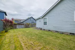5323 Olympic Cir, Eugene, OR 97402 - Photo 40