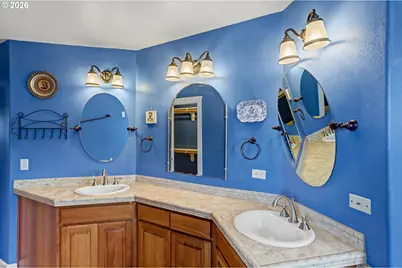 5685 Crossler Ct, Salem, OR 97306 - Photo 30