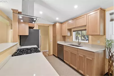 2485 Jackson St, Eugene, OR 97405 - Photo 8