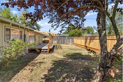 2485 Jackson St, Eugene, OR 97405 - Photo 30