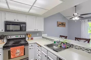 14633 SW Grayling Ln, Beaverton, OR 97007 - Photo 16