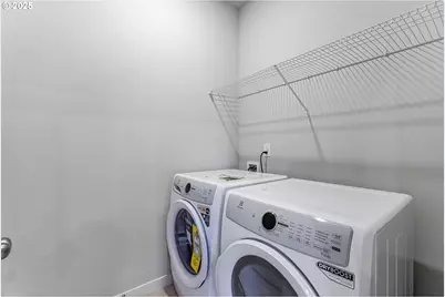 7721 SE Harlow Ln, Hillsboro, OR 97123 - Photo 30