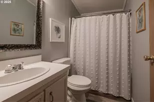 1652 Wiltsey Rd, Salem, OR 97306 - Photo 8