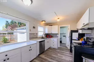265 Baxter St, Eugene, OR 97402 - Photo 12