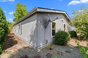 17629 NW Shady Fir Loop, Beaverton, OR 97006 - Photo 22