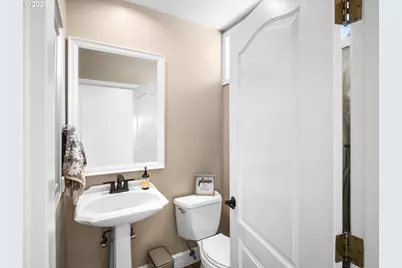 2906 Carriage Way #B, West Linn, OR 97068 - Photo 22