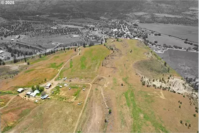 40300 Kahler Basin Rd, Spray, OR 97874 - Photo 18