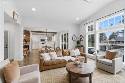 9245 Trout Pl, Gleneden Beach, OR 97388 - Photo 10