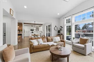 9245 Trout Pl, Gleneden Beach, OR 97388 - Photo 10