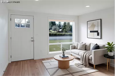 4815 SW Dickinson St, Portland, OR 97219 - Photo 2