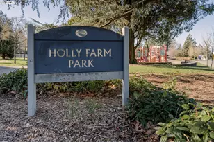 4815 SW Dickinson St, Portland, OR 97219 - Photo 26