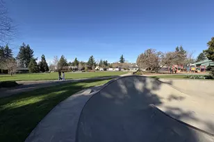 4815 SW Dickinson St, Portland, OR 97219 - Photo 26