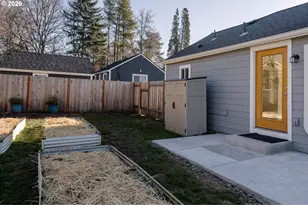 4815 SW Dickinson St, Portland, OR 97219 - Photo 22