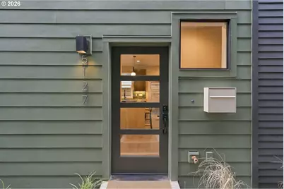 5127 SE Ankeny St, Portland, OR 97215 - Photo 2