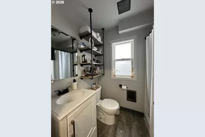 207 W Humphrey St, Yacolt, WA 98675 - Photo 6