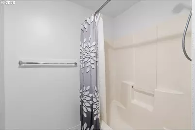 5301 Plomondon St #E18, Vancouver, WA 98661 - Photo 28