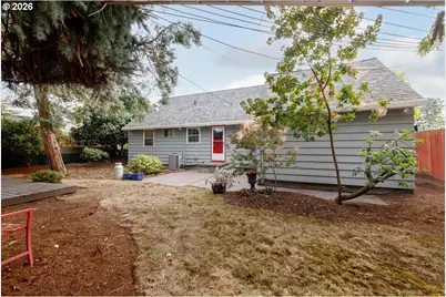 2027 SE 100th Ave, Portland, OR 97216 - Photo 28