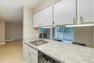 47 Eagle Crest Dr #49, Lake Oswego, OR 97035 - Photo 16