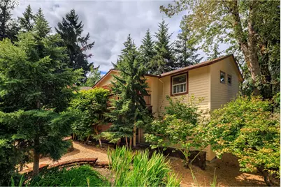 2323 W 28th Ave, Eugene, OR 97405 - Photo 4