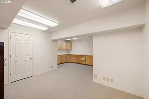 2323 W 28th Ave, Eugene, OR 97405 - Photo 46