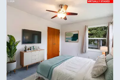 7060 NE Davis St, Portland, OR 97213 - Photo 8
