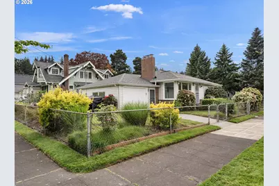 7060 NE Davis St, Portland, OR 97213 - Photo 2