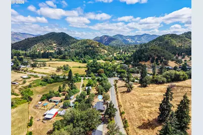 4458 Shoestring Rd, Riddle, OR 97469 - Photo 36