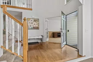 15116 SW Peachtree Dr, Portland, OR 97224 - Photo 4