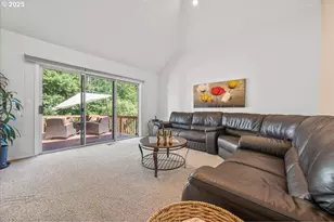 15116 SW Peachtree Dr, Portland, OR 97224 - Photo 22