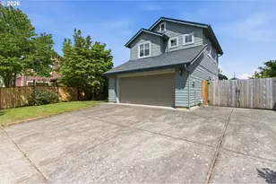 5475 Charles Way, Eugene, OR 97402 - Photo 2