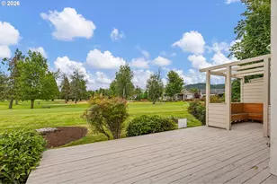40 Magnolia Dr, Creswell, OR 97426 - Photo 32