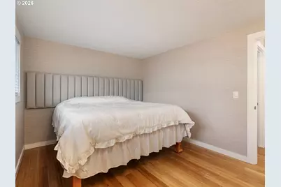 1320 NE 17th St, Gresham, OR 97030 - Photo 24