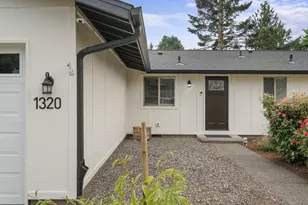 1320 NE 17th St, Gresham, OR 97030 - Photo 6