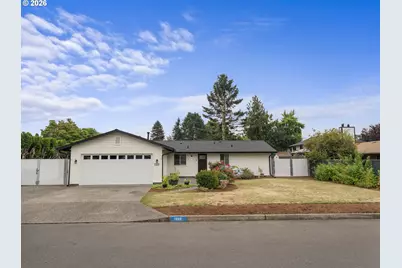 1320 NE 17th St, Gresham, OR 97030 - Photo 2