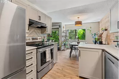 6745 SW Scholls Ferry Rd #10, Beaverton, OR 97008 - Photo 14