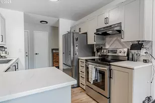 6745 SW Scholls Ferry Rd, Beaverton, OR 97008 - Photo 10