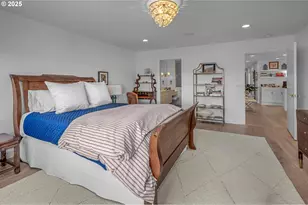 40 Condolea Ct, Lake Oswego, OR 97035 - Photo 14