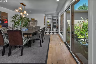 40 Condolea Ct, Lake Oswego, OR 97035 - Photo 12