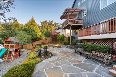 9488 SE Grace Cir, Happy Valley, OR 97086 - Photo 38