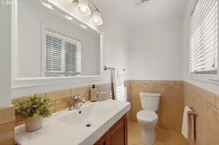 4835 Bonnet Dr, West Linn, OR 97068 - Photo 20