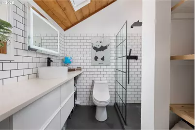 1000 SE Bay Blvd #A-3, Newport, OR 97365 - Photo 8